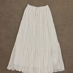 Women's White Tiered Maxi Skirt